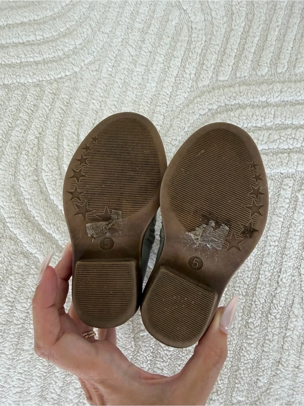 Metallic Silver Kids' Western Booties- size 5- Preloved